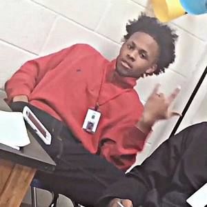 Meet your Posher, Malik